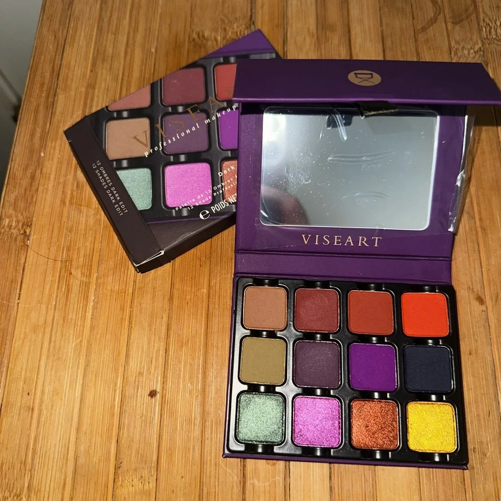 Viseart Dark Edit Eyeshadow Palette - Purple, Red, Gold